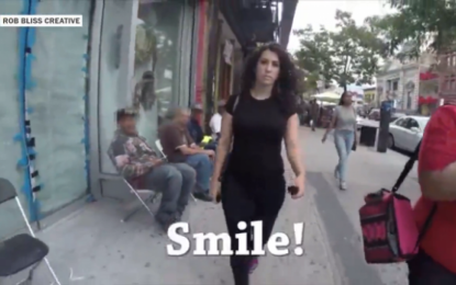 « 10 Hours of Walking in NYC as a Woman » : 10 heures de marche à pied à New York en tant que femme